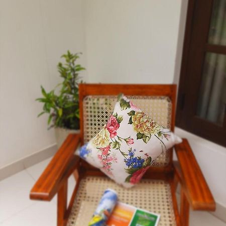 Hotel Chanara Сигирия Экстерьер фото