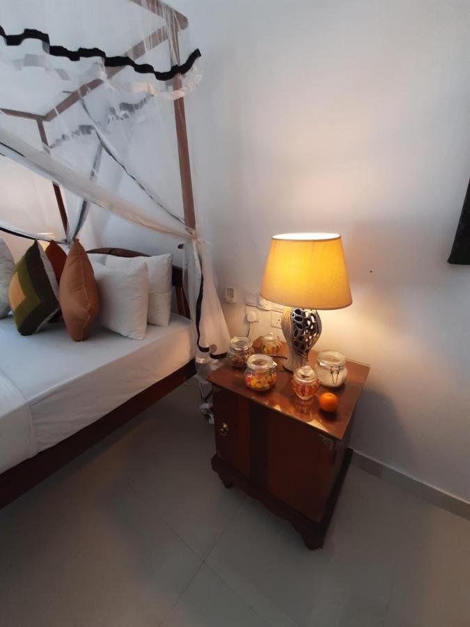 Hotel Chanara Сигирия Экстерьер фото