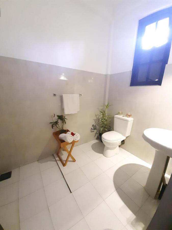 Hotel Chanara Сигирия Экстерьер фото