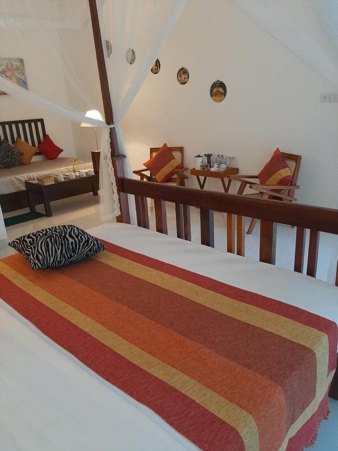 Hotel Chanara Сигирия Экстерьер фото
