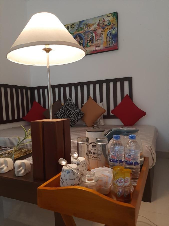 Hotel Chanara Сигирия Экстерьер фото